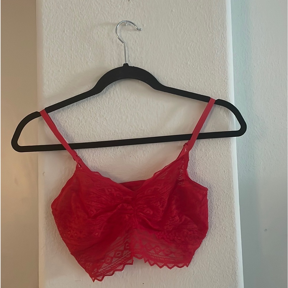 Pink Victoria’s Secret Lace Bralette Size M